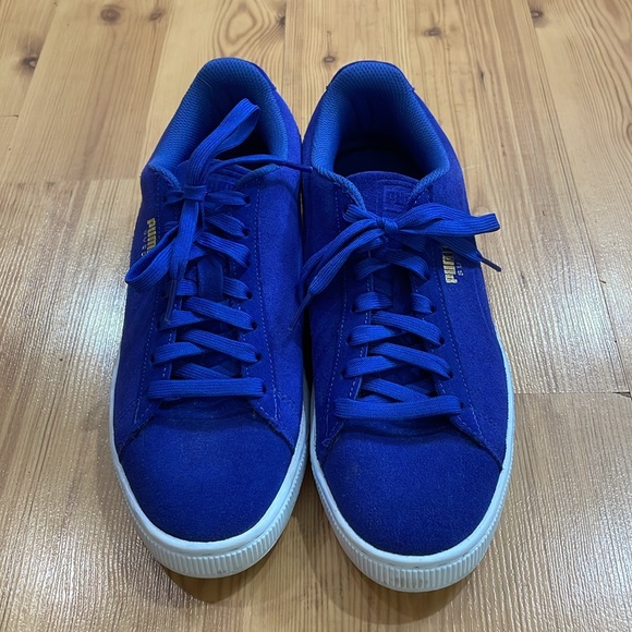 Puma Suede Blue Sneakers - Picture 2 of 4